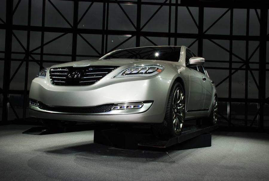  Hyundai Genesis Concept 2007 года  (фото 11 из 60)